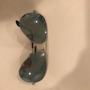 Silver Aviator Ray ban Sunglasses